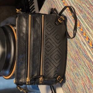 Elliott Lucca Messina Black Leather Crossbody Purse Bag Zip Pockets Gold Accents